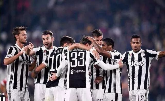 哈登：我和伦纳德的沟通很好，但光靠沟通是赢不了比赛的（哈登称与伦纳德交流顺畅，但仅凭沟通无法取胜）