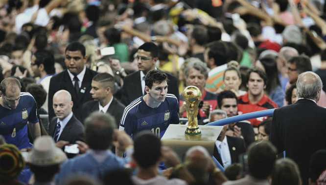 佩莱格里尼谈安东尼红牌：我现在没法下结论，不过他没有恶意（佩莱格里尼评安东尼染红：暂难定性，但并无恶意）