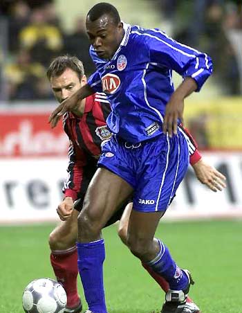 足球世界杯亚洲区最新赛事分析（世界杯亚洲区最新赛况解读）