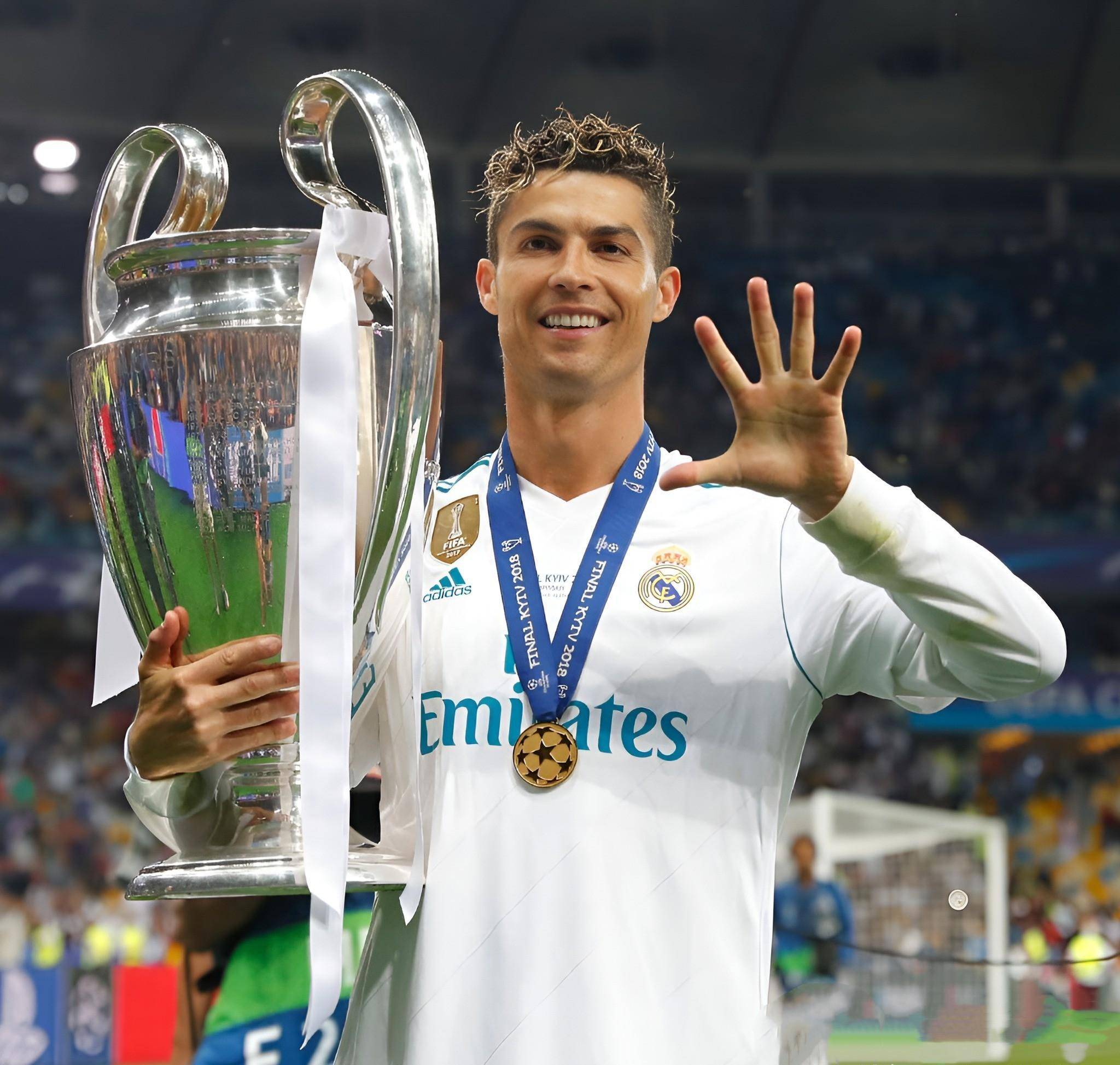 半场战报：尤文0-1博德闪耀，布隆贝格建功，小孔塞桑造险（半场：尤文0-1落后博德闪耀，布隆贝格进球，小孔塞桑制造险情）