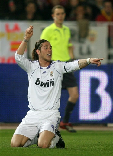 记者：姆伯莫和阿马德可以出战曼联主场对阵伯恩茅斯的比赛（记者：姆伯莫与阿马德均可出战曼联主场迎战伯恩茅斯一役）